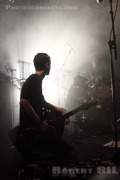 THESE NEW PURITANS - 2010-04-29 - PARIS - Point Ephemere - Jack Barnett - George Barnett